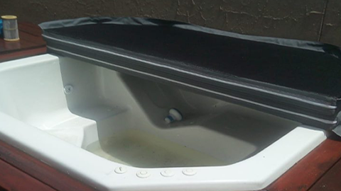 Premium Jacuzzi Cover